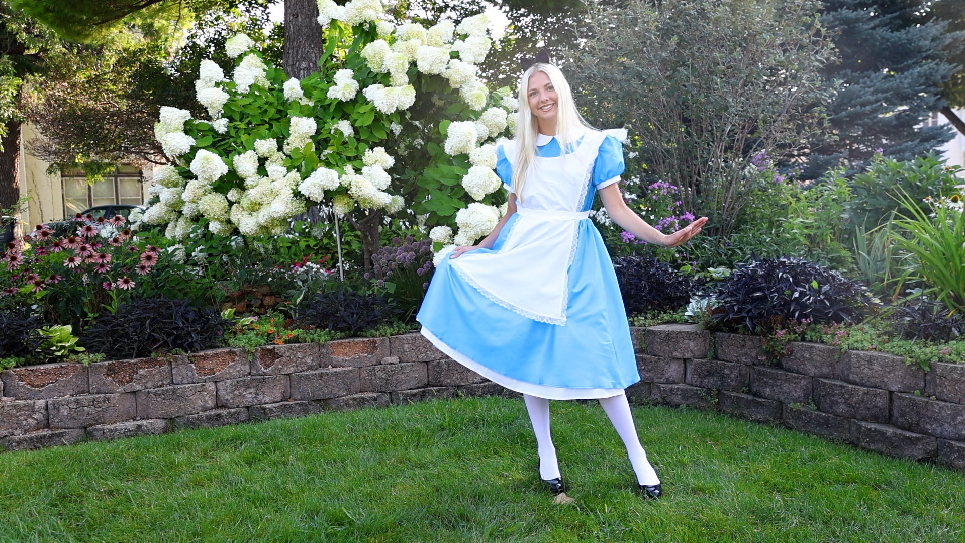 FUN95066AD Adult Deluxe Disney Alice Costume